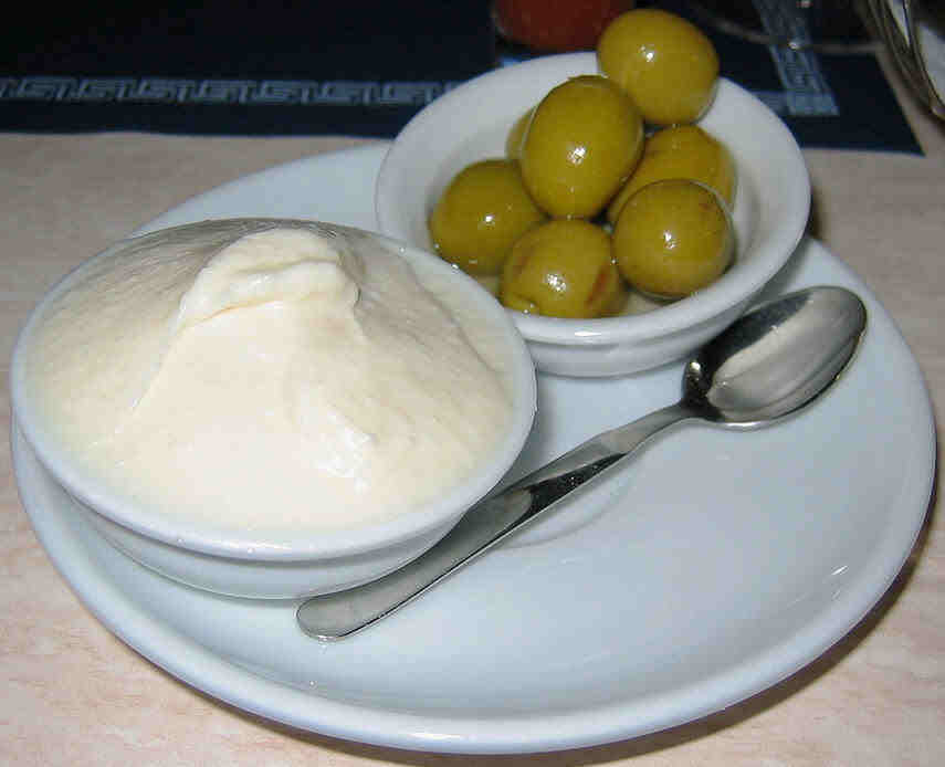 Aioli-and-olives