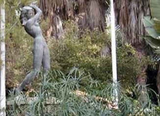 Villamartin Golf statue