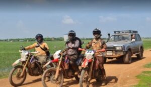 dirt-bike-tour-from-phnom-penh